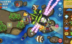 Screenshot Bloons TD 5