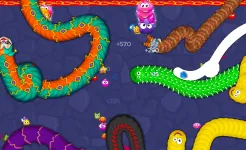 Screenshot Червяки на охоте - змейка .iO